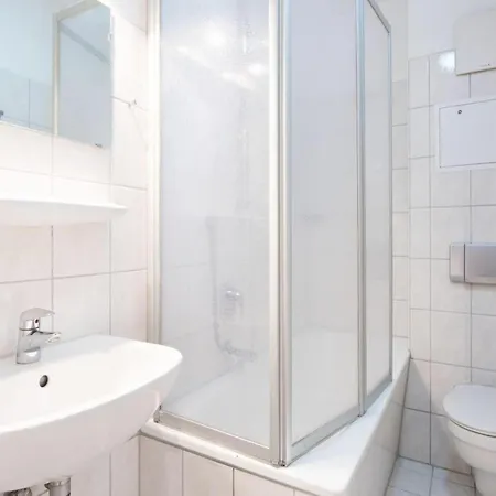 Apartment Mit Badewanne In